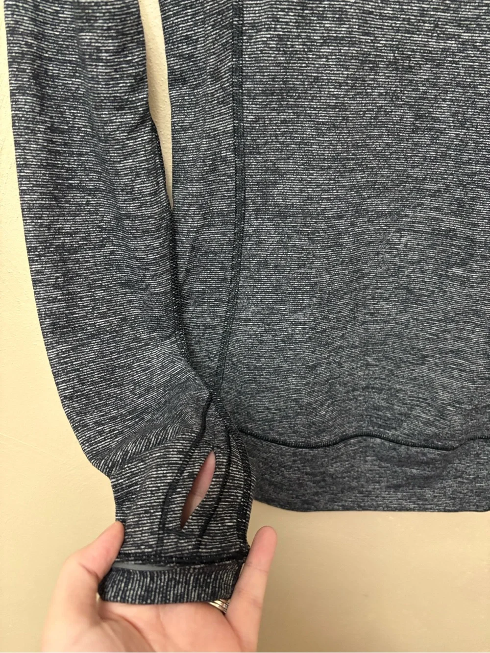 Lululemon Race Your Pace Long Sleeve Wee Stripe Black Heathered Black Size 2